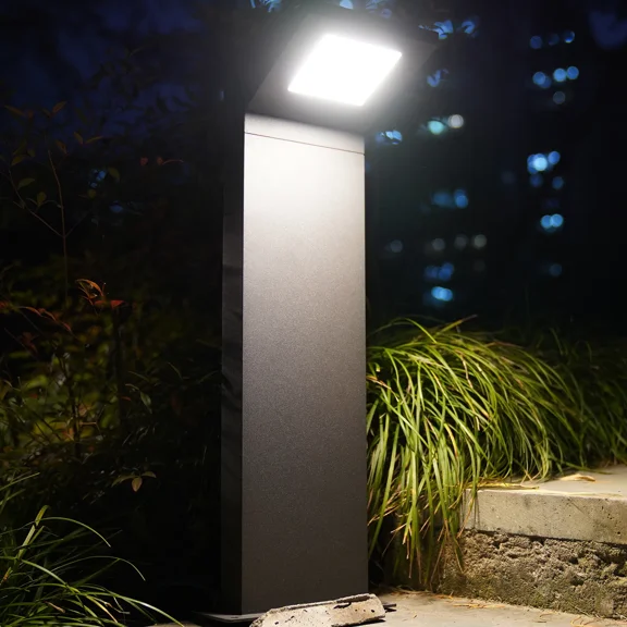 Inowel Modern Outdoor LED Bollard Path Light