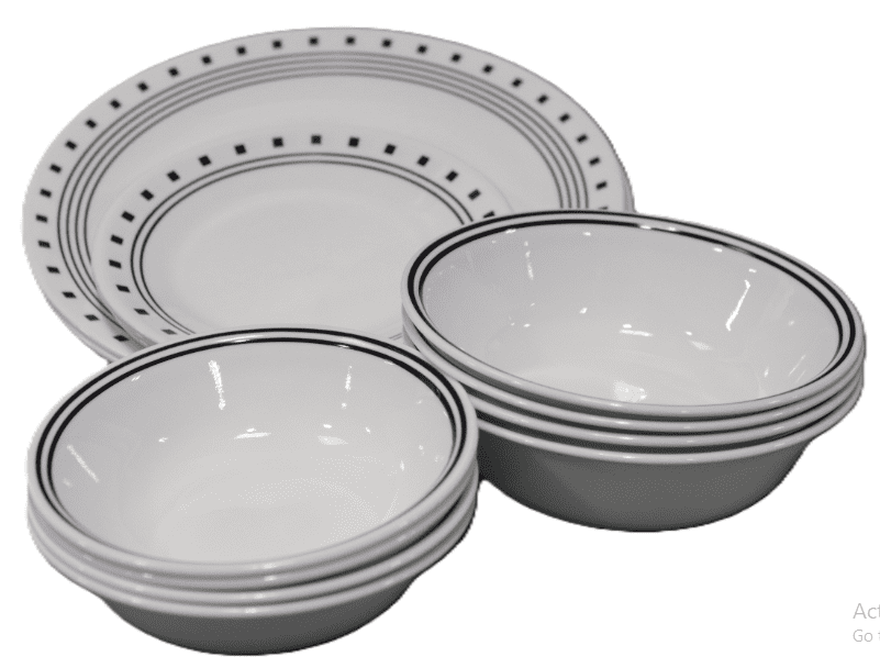 White Vitrelle Glass Dinnerware Set with Geometric Pattern, Service for 4