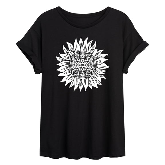 Instant Message - Decorative Daisy - Juniors Oversized Graphic T-shirt