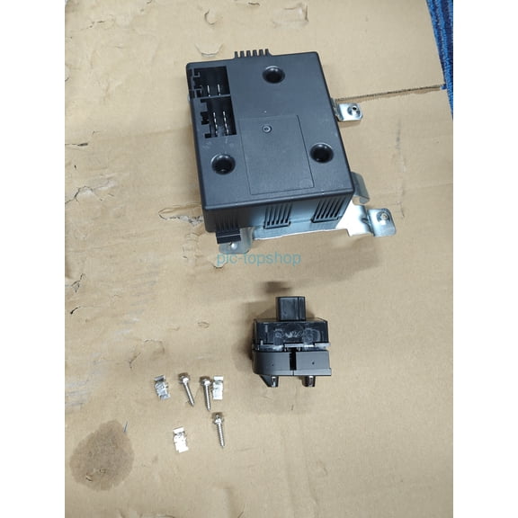 Integrated Trailer Brake Control Module Fits for Ram 1500 2500 3500 4500 5500 2015