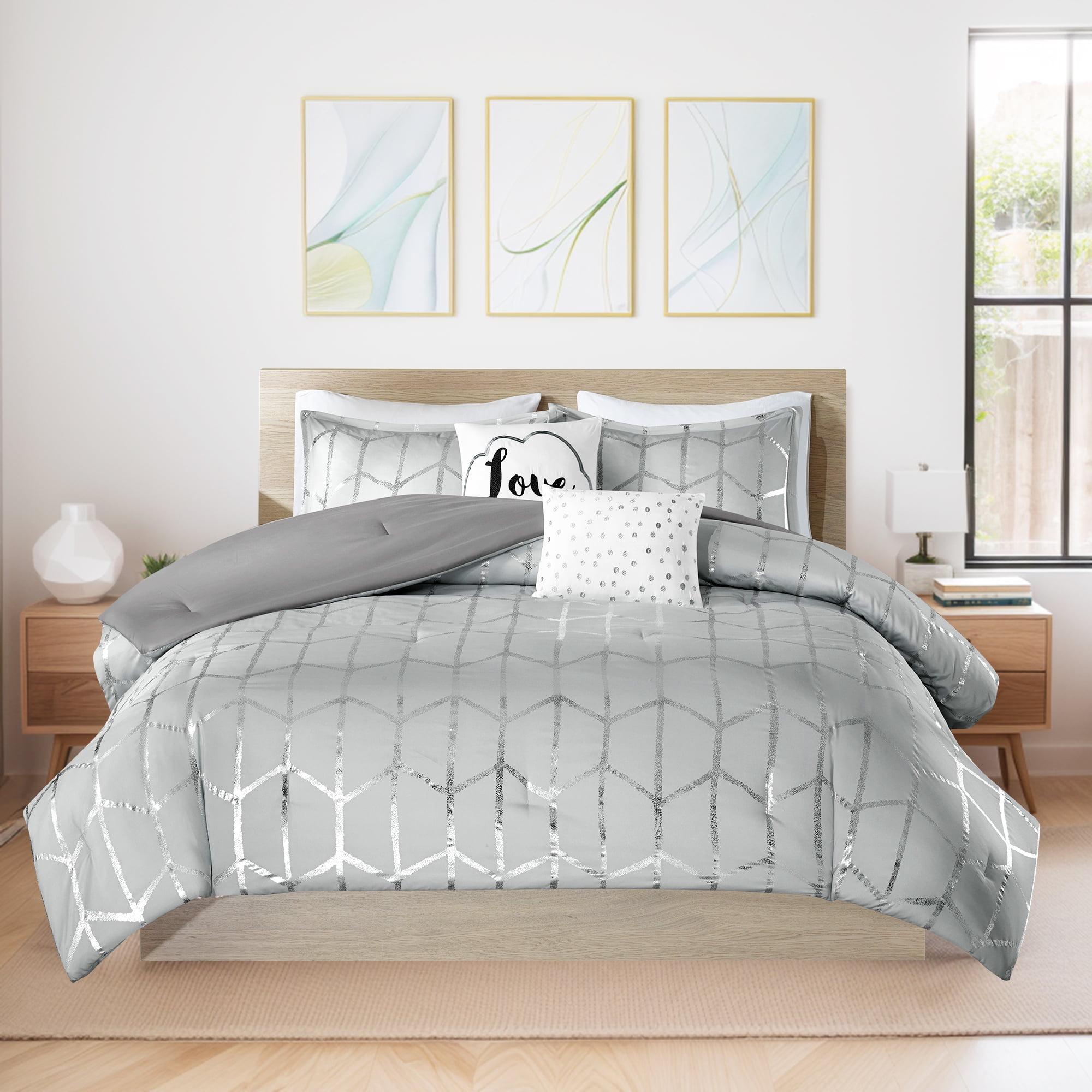 King Grey and Silver Microfiber 5-Piece Comforter Set