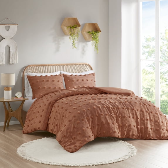 Intelligent Design 3 Pieces Lucy Adult Clip Jacquard King Comforter Sets in Rust