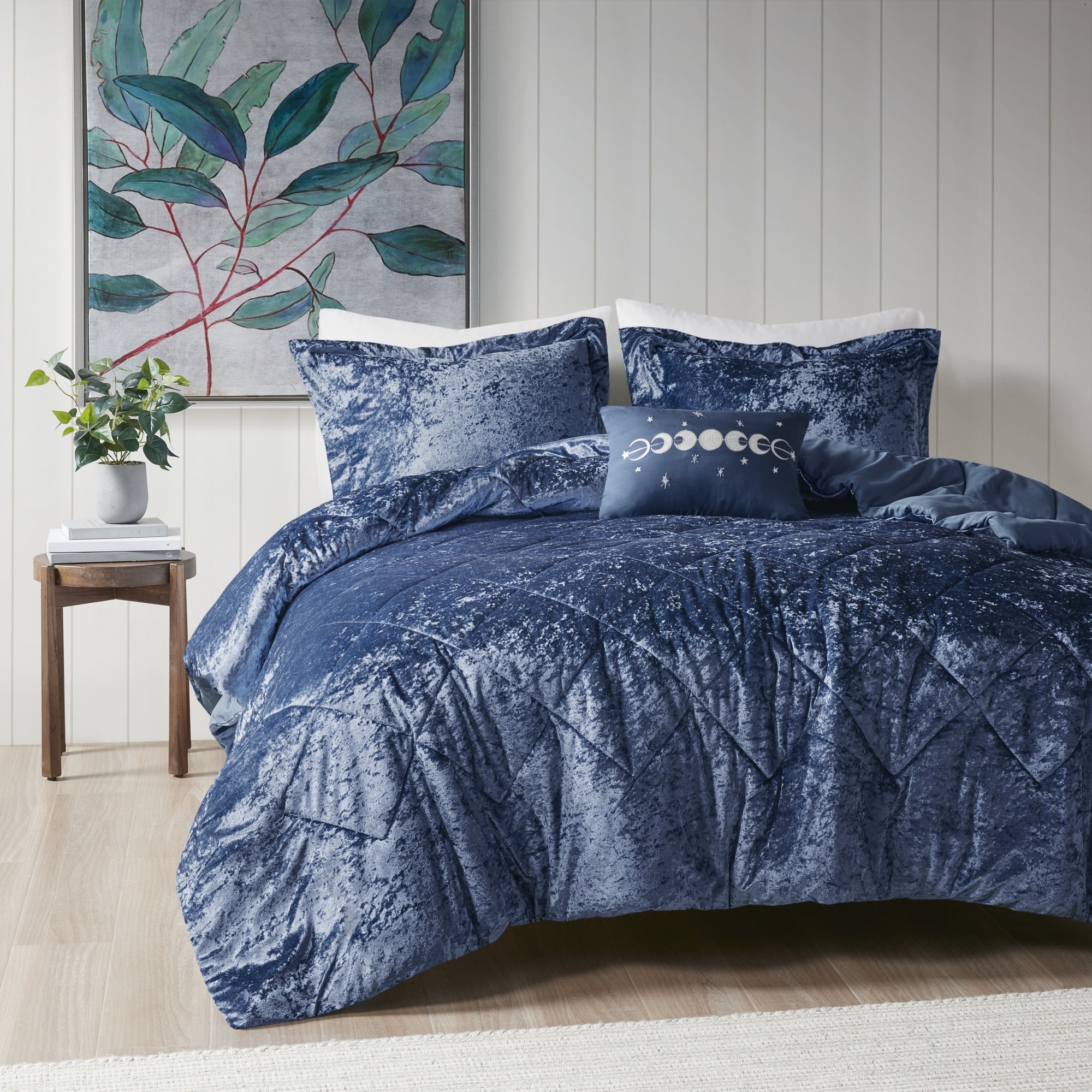 Navy Twin Crushed Velvet Diamond Quilted Bedspread Set