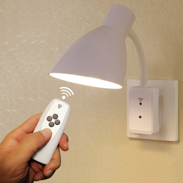 Intelligent Wall LED Light Socket Plug with Remote Control E27