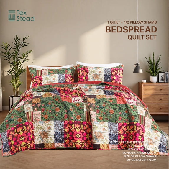 CHARRYARN Queen Comforter Set-Red Lightweight Patchwork-Spring and Summer Bedspread-Super Soft Quilt (1 Quilt, 2 Pillow Shams, Red)