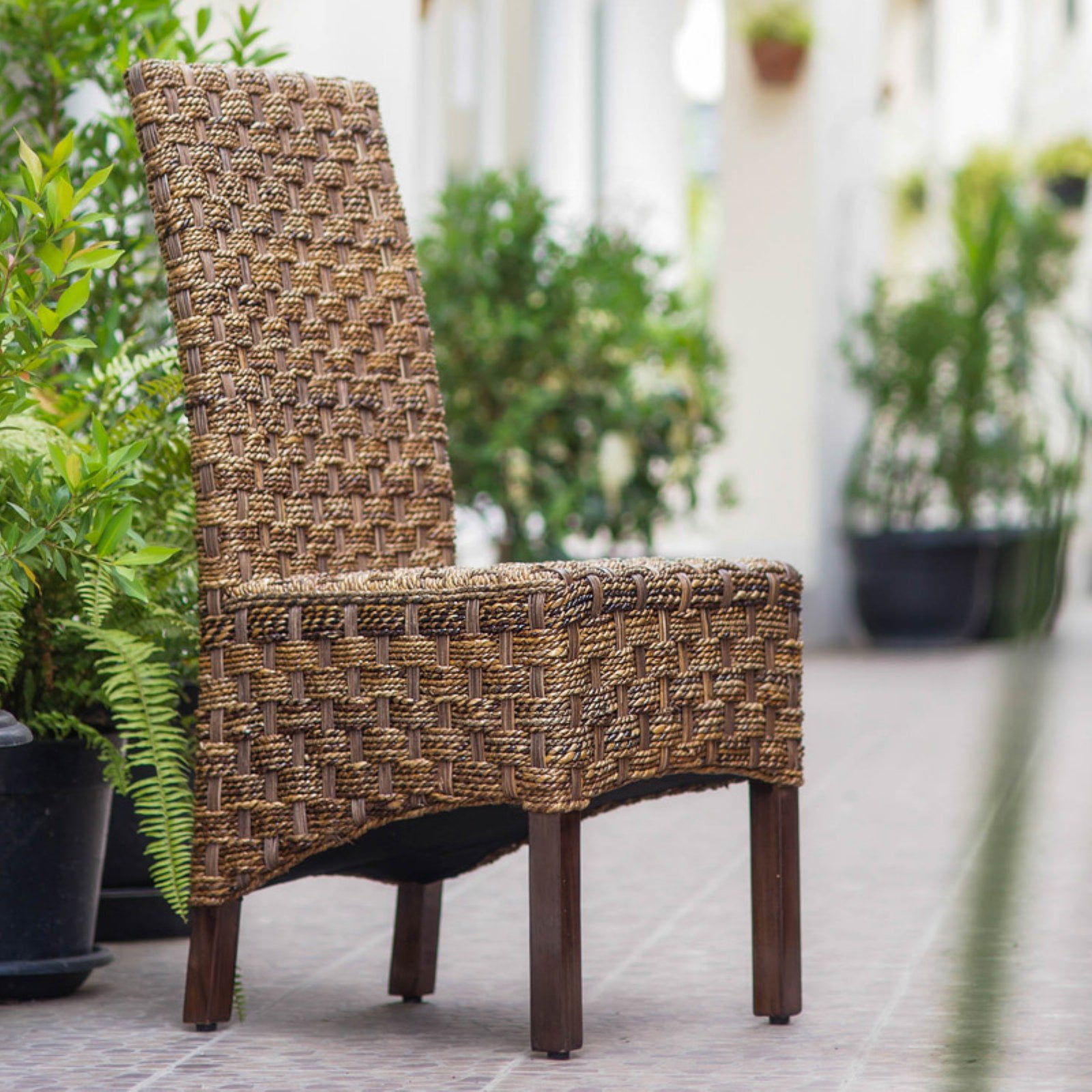 Basket weave 2025 dining chairs