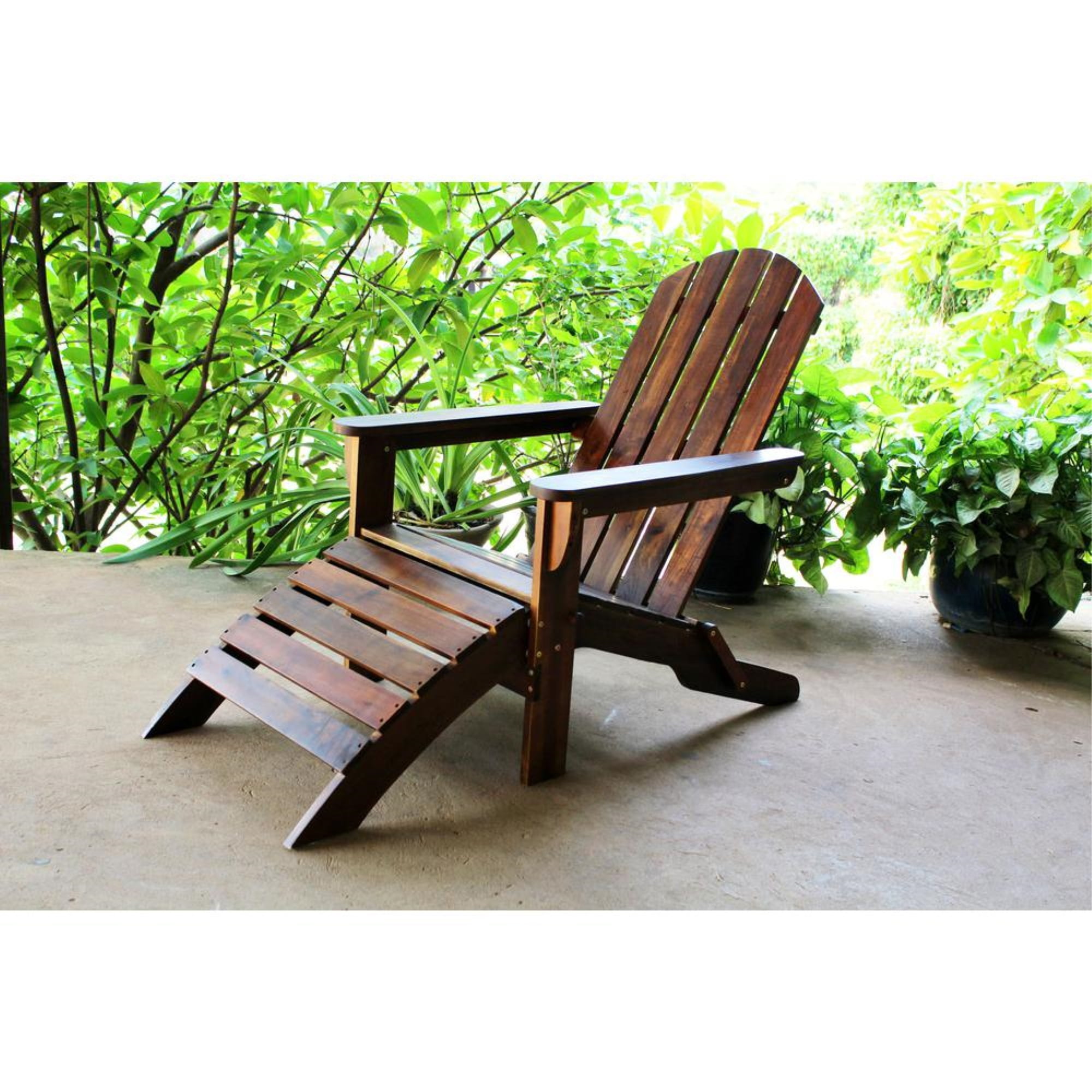 International Caravan Highland Outdoor Chair in Natural Stain