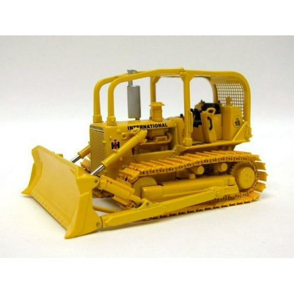 International TD-15 Crawler with Blade & Sweep ROPS 1/50 by First Gear 50-3059