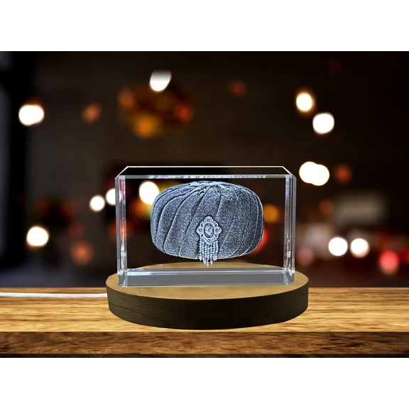 Intricate 3D Engraved Crystal Turban of Sultan Keepsake Gift with Elegant Middle Eastern Design