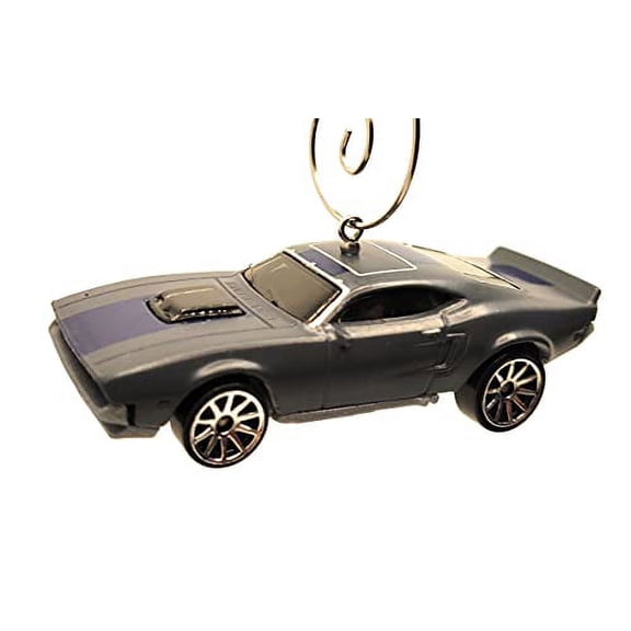 Ion Moors Thresher Spy Racers Ornament 1:64 Gray