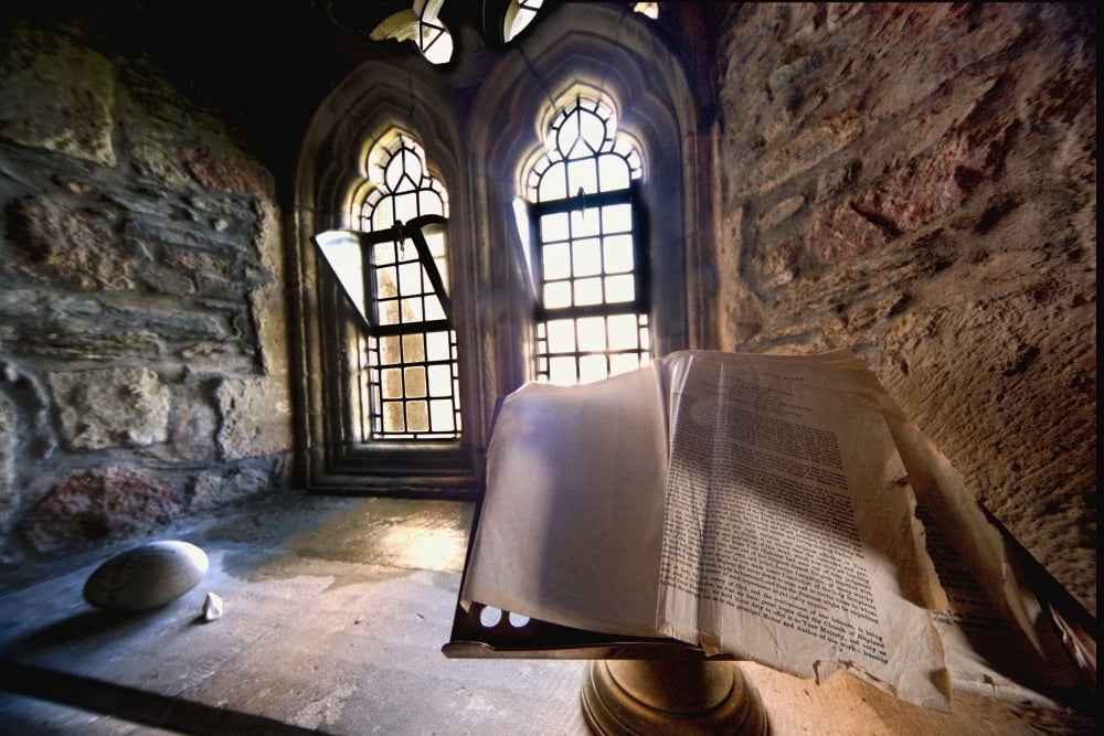Iona Abbey Island Of Iona Scotland Canvas Art - John Short Design Pics (36 x 24)
