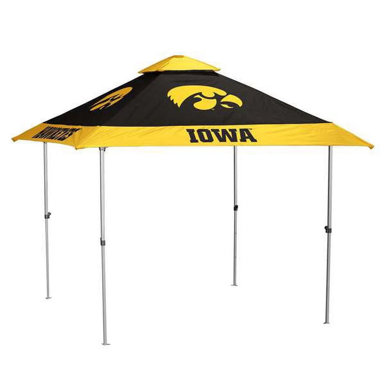 iowa hawkeyes patio umbrella Sporty Two-Tone Pole has pointed end for easy penetration Mosaic 10 ft Round Patio