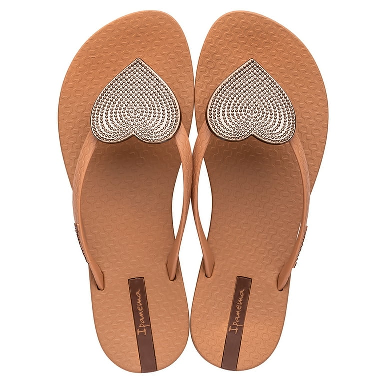Ipanema Wave Heart Women s Flip Flop Sandal