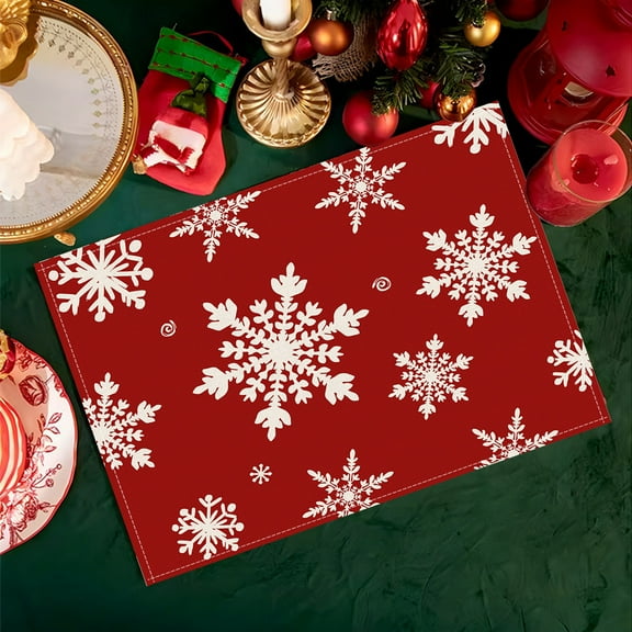 Ireezec Christmas Snowflake Placemats t of 4 Heat Resistant Table Mats Holiday Dining Insulated Pads for Christmas Party Dinner Table tting Kitchen Dining Room Decor