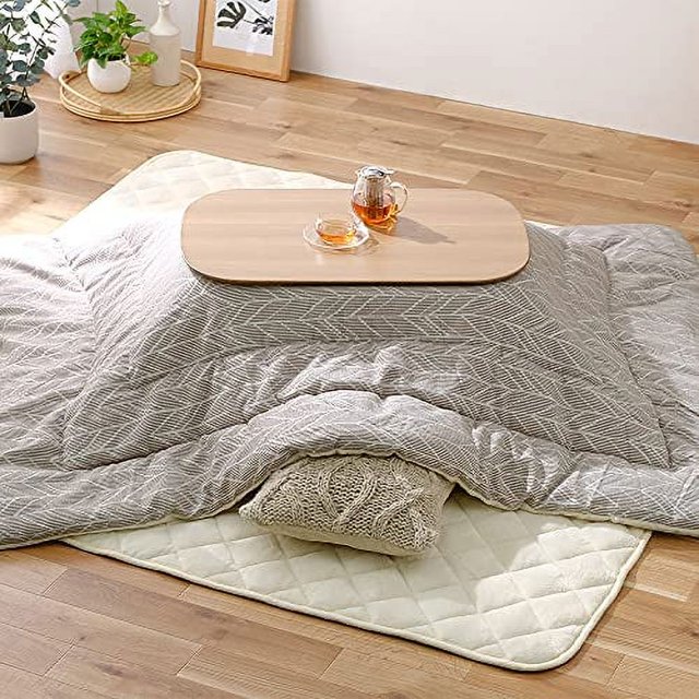 Iris Ohyama Kotatsu Comforter Rectangular Heat Storage Reversible