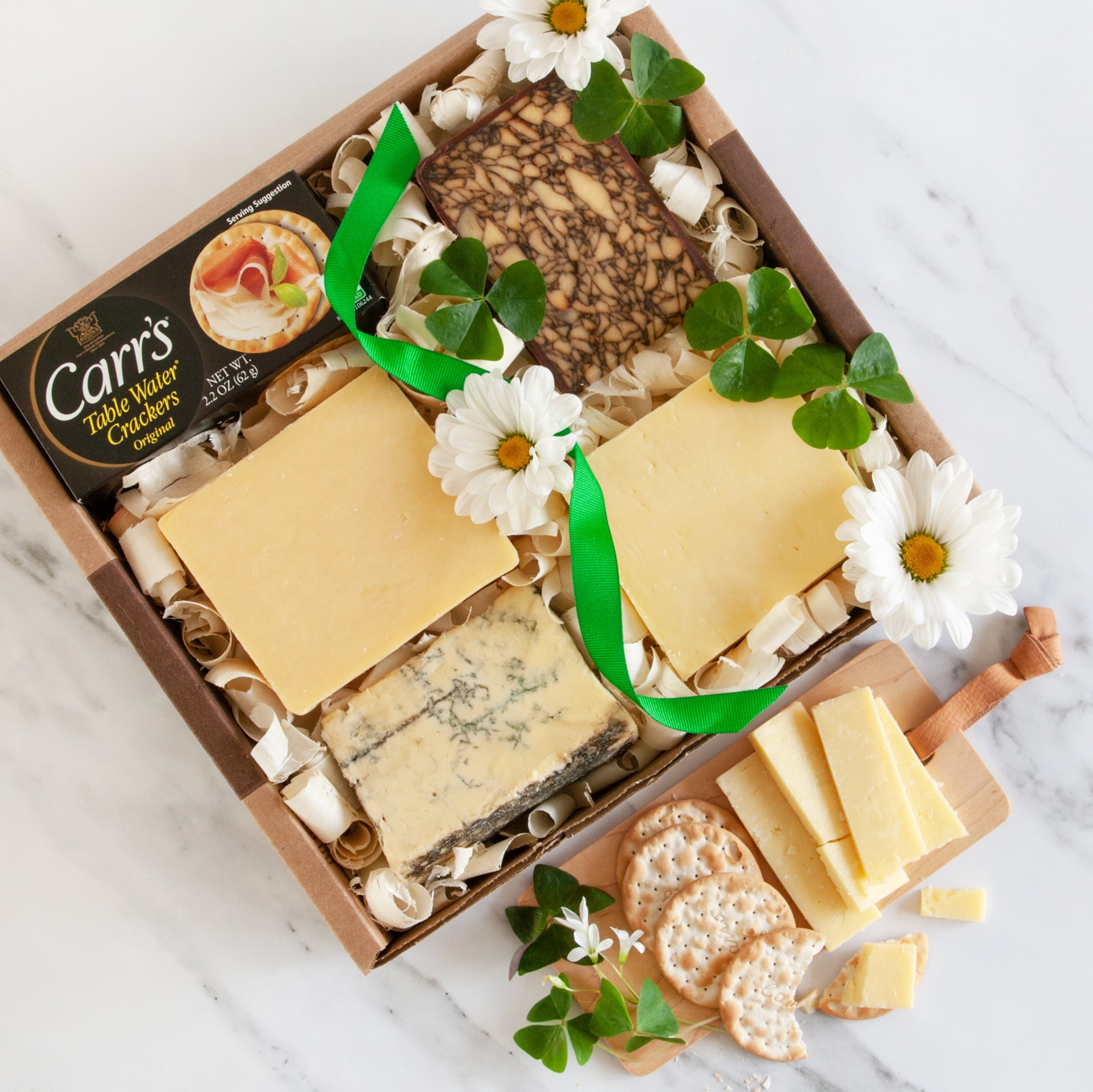 Irish Cheese Assortment in Gift Box (32.2 ounce)