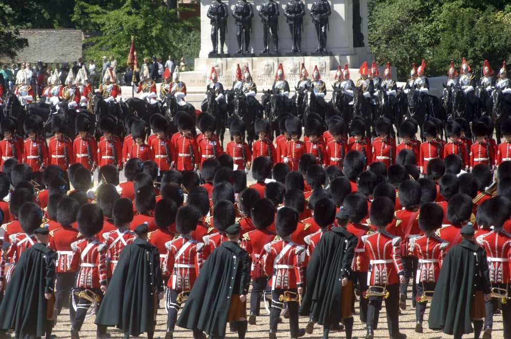 Irish Guards march pass during the last rehearsal of the Trooping the Colour ceremony in London Canvas Art - Andrew ChittockStocktrek Images (17 x 12)