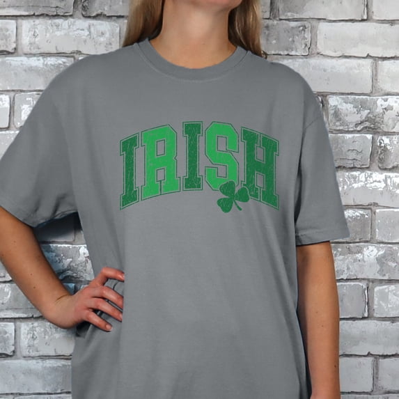 Irish St. Patrick's Day Comfort Colors Shirt, Retro Luck of the Irish St. Patty's Day T-shirt, Funny St. Patrick's Day Graphic Shirt Design (Colors:Granite; Sizes:XL;)