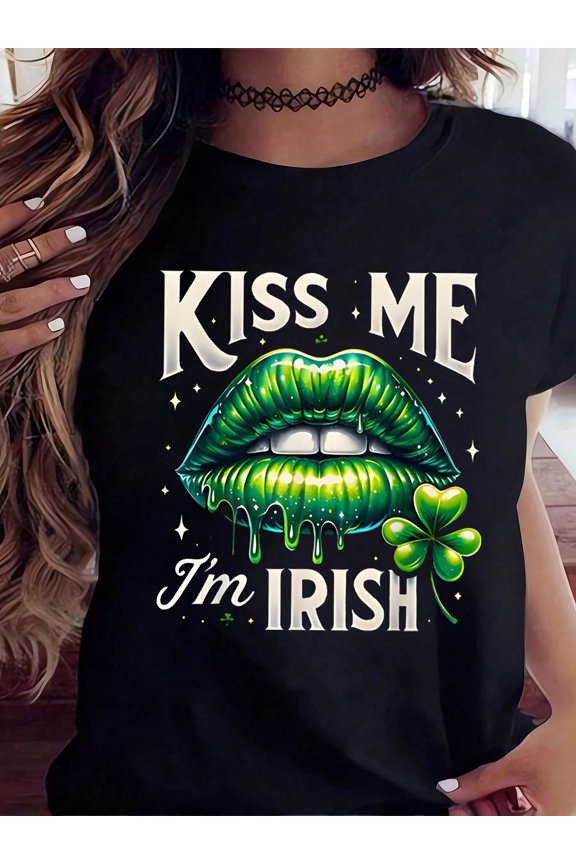 I'm Irish T-Shirt For Women - St. Patrick's Day Cute Shamrock Lips Design - Funny Green Lip Print Tee Shirt For Saint Patrick's Day Celebration - Casual Holiday Outfit Top