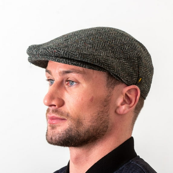 Irish Traditional Donegal Tweed Cap – Authentic Men’s Flat Cap with Classic Irish Design in Dark Green Herringbone