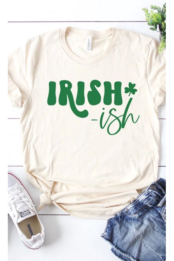 Irish ish green shamrock graphic Tee T-Shirt