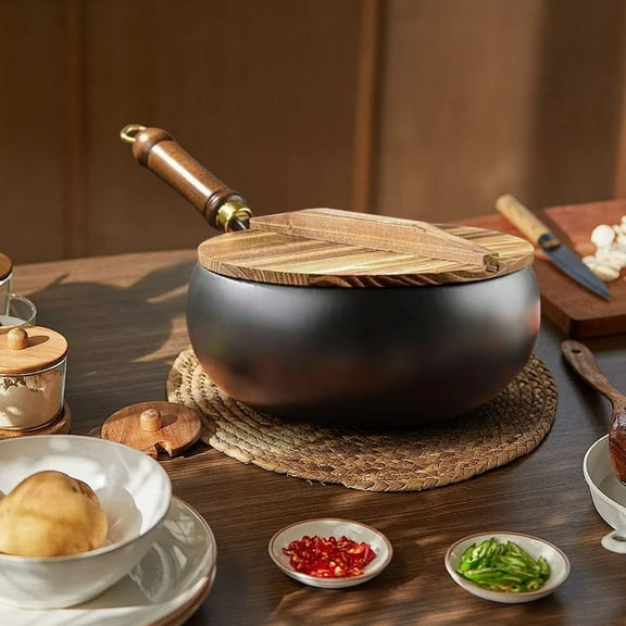 Iron Pan without Coating, Hand Forged Iron Pot Uncoated, Non-Stick Iron Pan, Big Belly Pot Frying Pan, Traditional Cookware for Kitchen Cooking with Wooden Cover