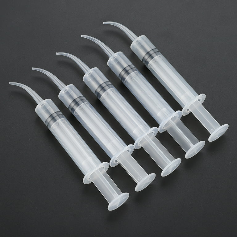 Plastic Syringe with Curved Nozzle