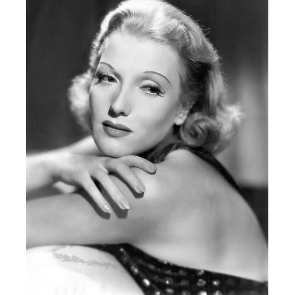 Isa Miranda Circa 1937 Photo Print (8 x 10)