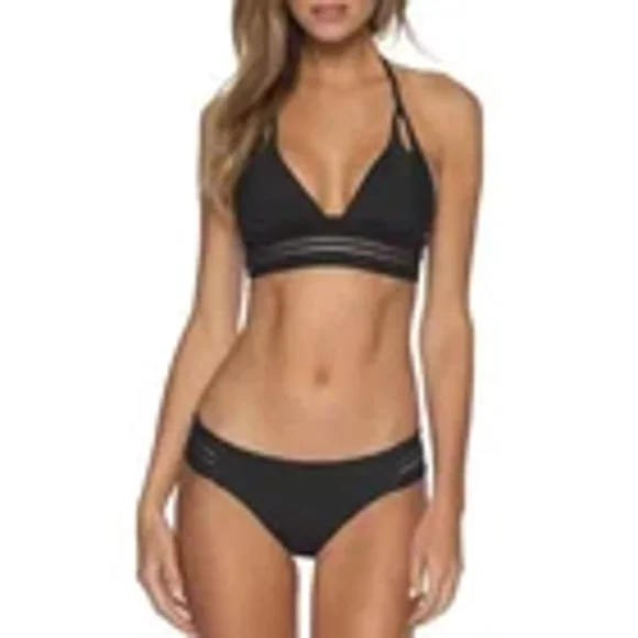 Queensland Halter Bikini Top