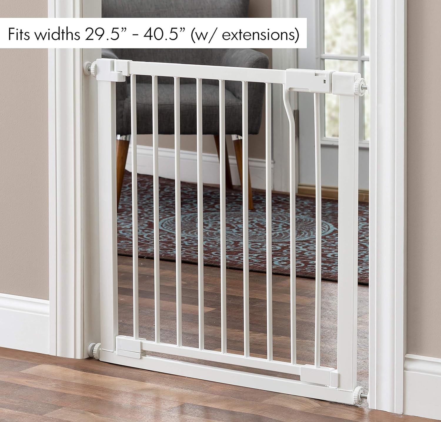 Isabelle Dog Gate Indoor Pet Barrier Expandable To 37