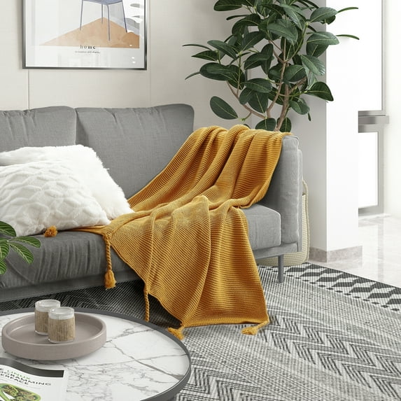 Isai Throw-Wool-like-Tassels-Soft