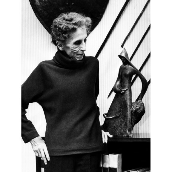 Isak Dinesen Looks At A Sculpture Of Herself Made By Emile Norman History (18 x 24)