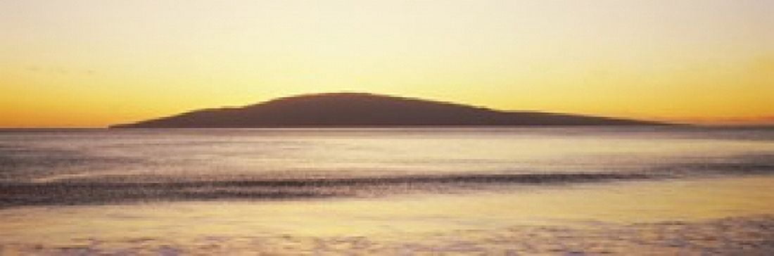 Island in the pacific ocean Hawaii USA Canvas Art - Panoramic Images (18 x 6)