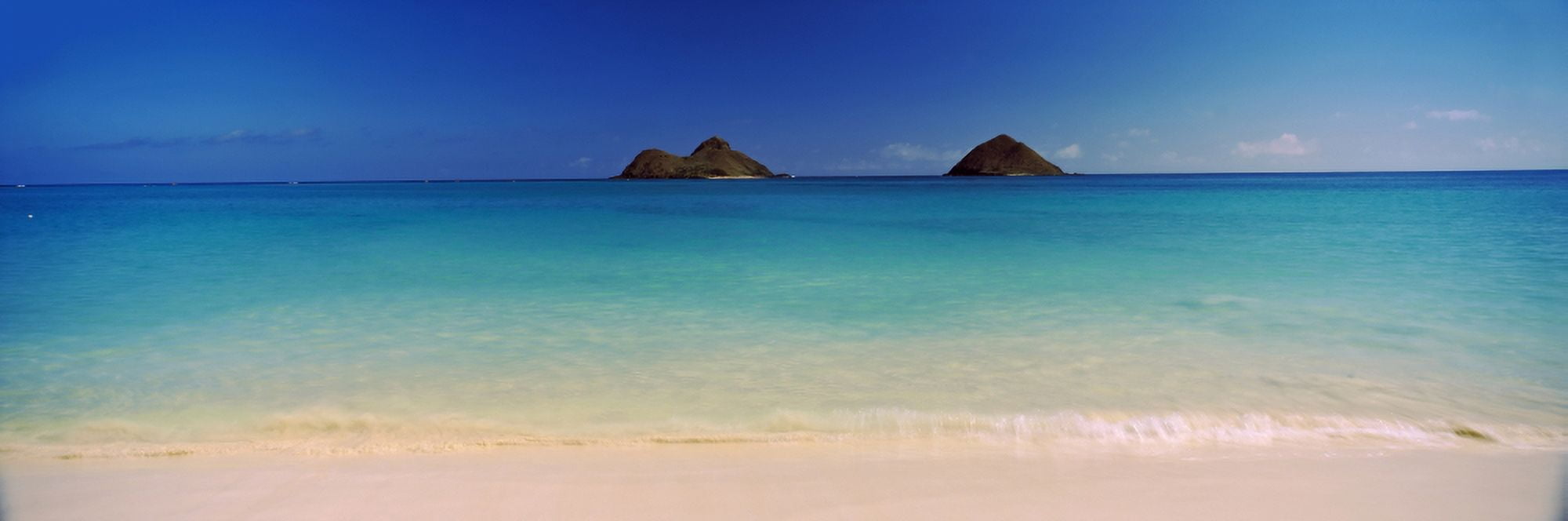 Islands in the Pacific Ocean Lanikai Beach Mokulua Islands Oahu Hawaii USA Canvas Art - Panoramic Images (27 x 9)