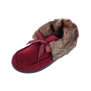 isotoner terry embroidered scalloped clog