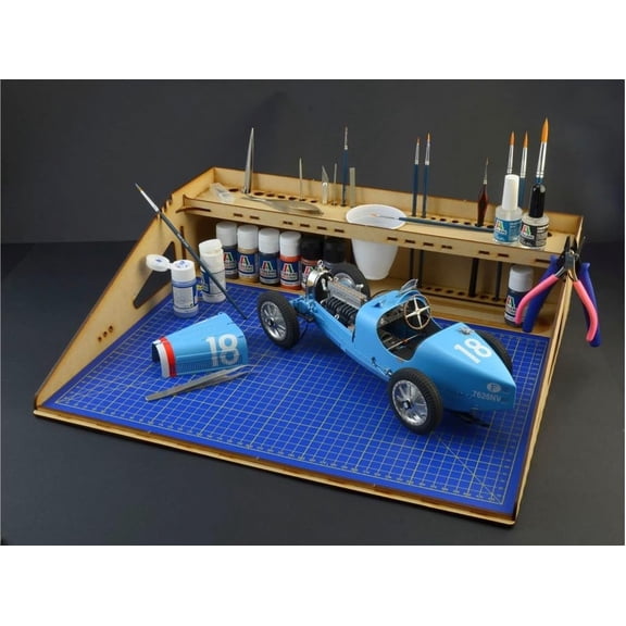 Italeri 50833 Workstation MDF DIN A3, Craft Tool, Plastic Model Building Accessories