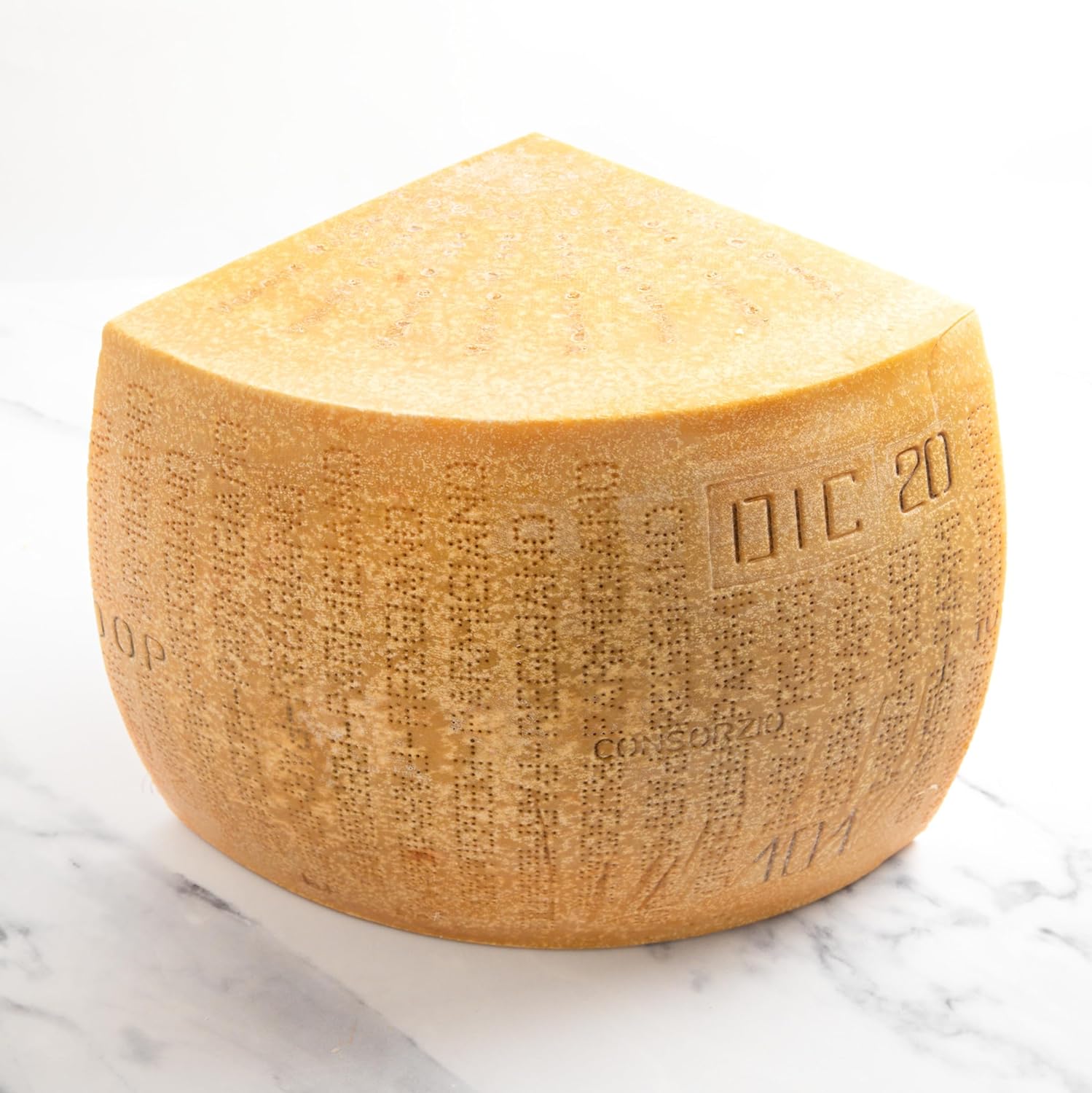 Italian Parmigiano Reggiano Cheese Vacche Rosse Cheese (3 pound Cut