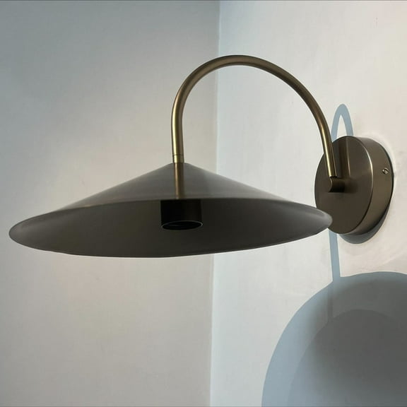 Hussain Crafts Mid-Century Wall Sconce, 1-Light, Raw Brass, Indoor Wall Fixture with Crystal Glass