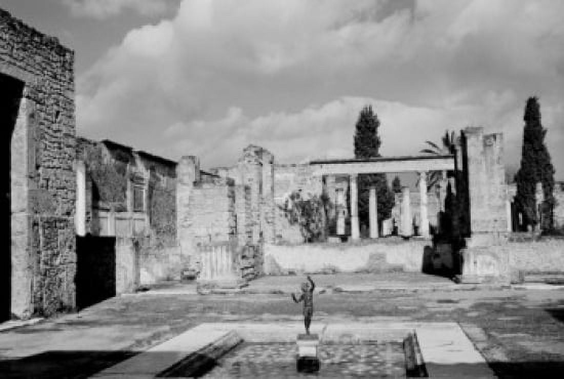 Italy Campania Pompeii Old Roman ruins with statue Canvas Art -  (24 x 36)