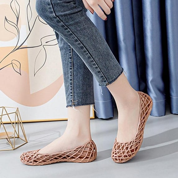 Itsun Womens Flats Sandals, Women Soft Jelly Shoes Hollow Out Plastic Flat Sandals Beige