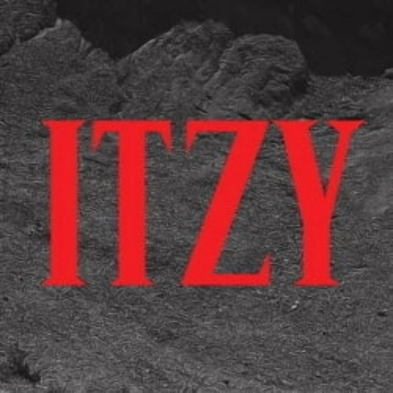 Itzy - No Shy (Random Cover) (Incl. 72pg Photobook, 2pc Photocard + Accordion Book) - Music & Performance - CD