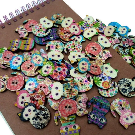 Iuhan 50pcs Wooden Buttons, Colorful Cartoon Cat Buttons 2 Holes for Sewing, Mixed Craft Buttons for Scrapbooking, DIY Crafts, Jewelry Making and Clothing Decor