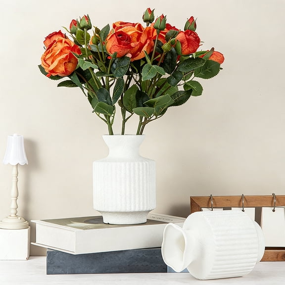 Iumwxz 1.2L Round Bottomed Flat Mouthed Striped Plastic Vase European Roman Style with Glossy Lines for Imitation Flower Arrangement and Home Decor 16.5x11.6x11.6cm