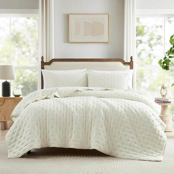 Ivory Cloud California King Size Quilt Bedding Set with Pillow Shams, Cream White Puffy Cozy Lightweight Bedspread Coverlet, Soft Cute Bed Cover for All Season