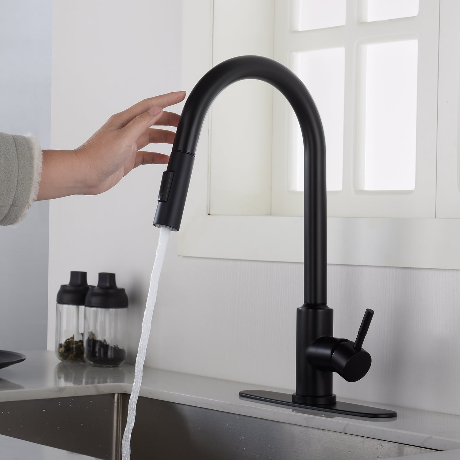Izzovium Touch Kitchen Faucet with Pull Down Sprayer, 360-Degree Rotating Matte Black Stainless Steel Faucet, 8in x 10.2in x 16.5in, Touch Control & Single Handle for Easy Operation
