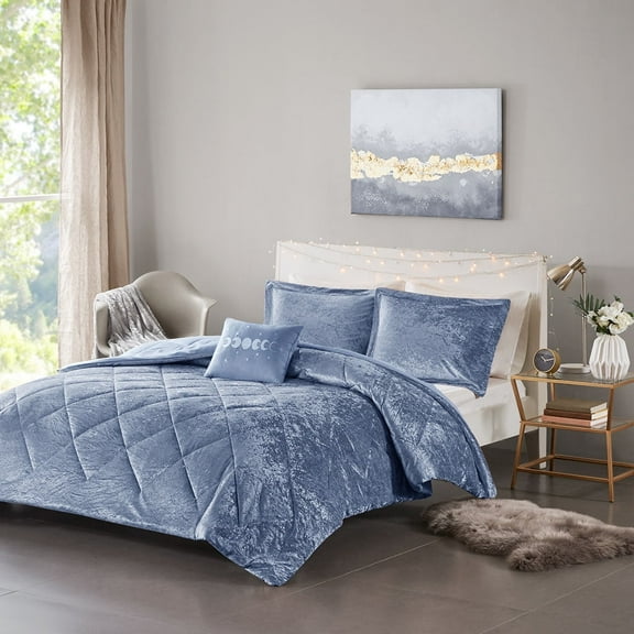 Izzovium Twin/Twin XL Crushed Velvet Comforter Set in Blue, with Diamond Quilting and Hypoallergenic Fill