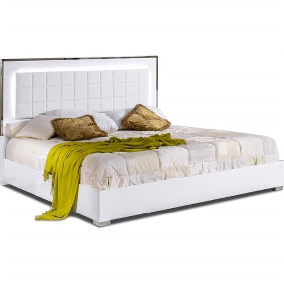 J & M Furniture 15545-K 82.3 x 79.5 x 53.1 in. Alice King Size Bed, White