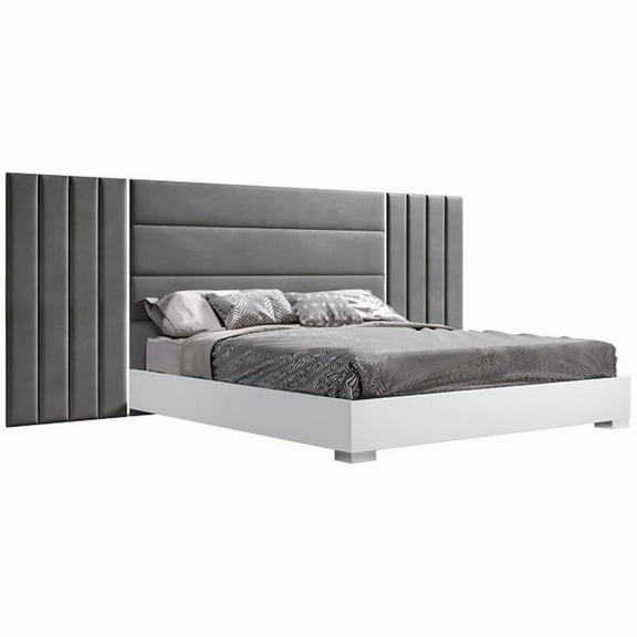 J & M Furniture 18332-Q 49 x 113 x 83 in. Nina Queen Size Bed, White & Grey Marble