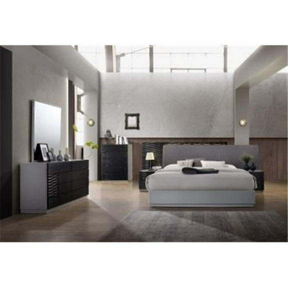 J & M Furniture 18869-Q 44 x 83 x 84 in. Tribeca Modern Bed, Queen - Black & Grey