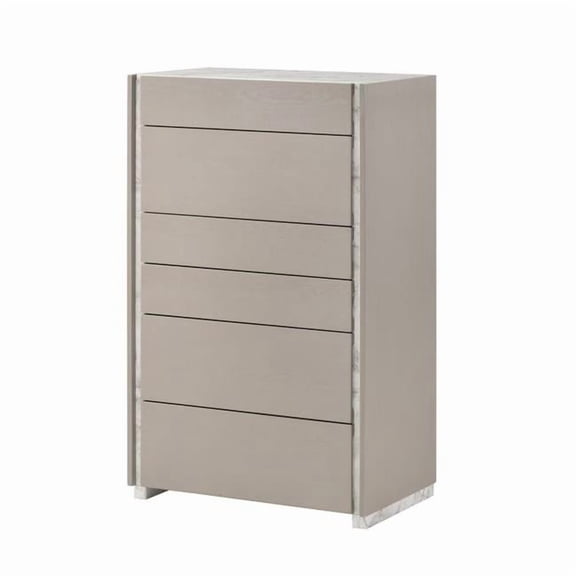 J&M Furniture 17247-C 46 x 28 x 17 in. Pearl Chest